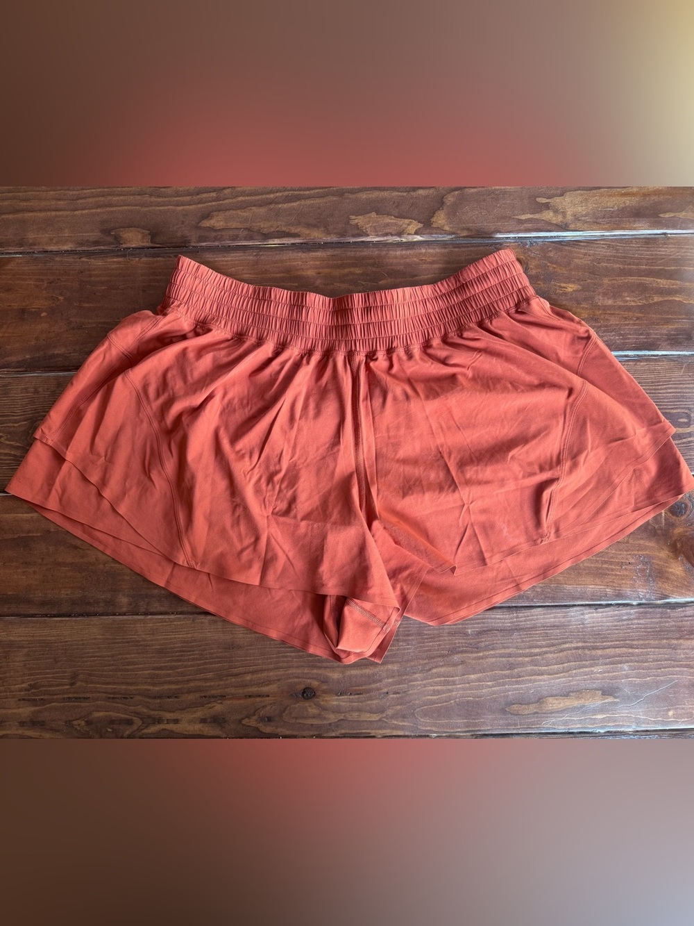 Lululemon Shake It Out High-Rise Running Short 2.5” Rust Orange XL